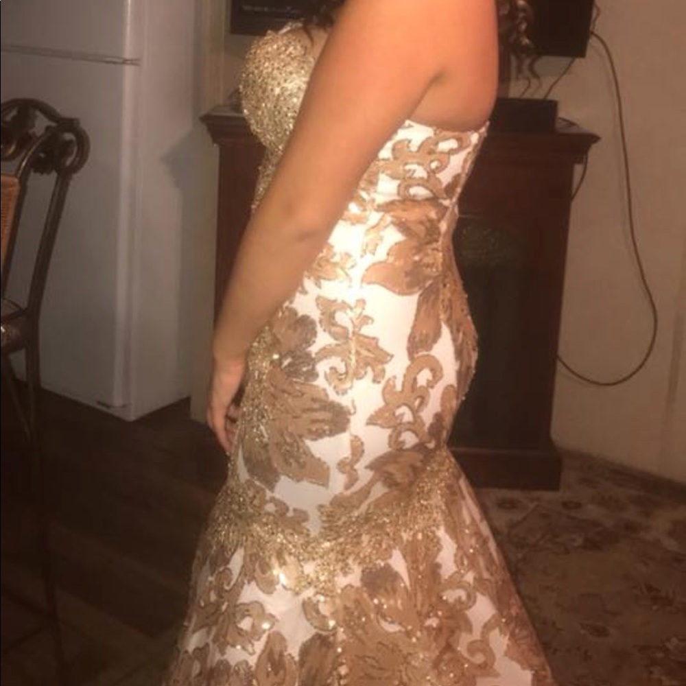I payed 499.99 for this dress ready for it to go